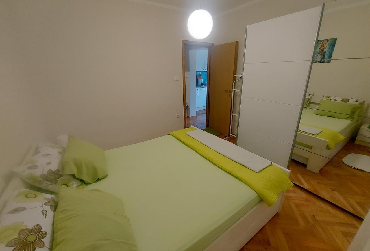 Apartments Iva Тиват Екстер'єр фото