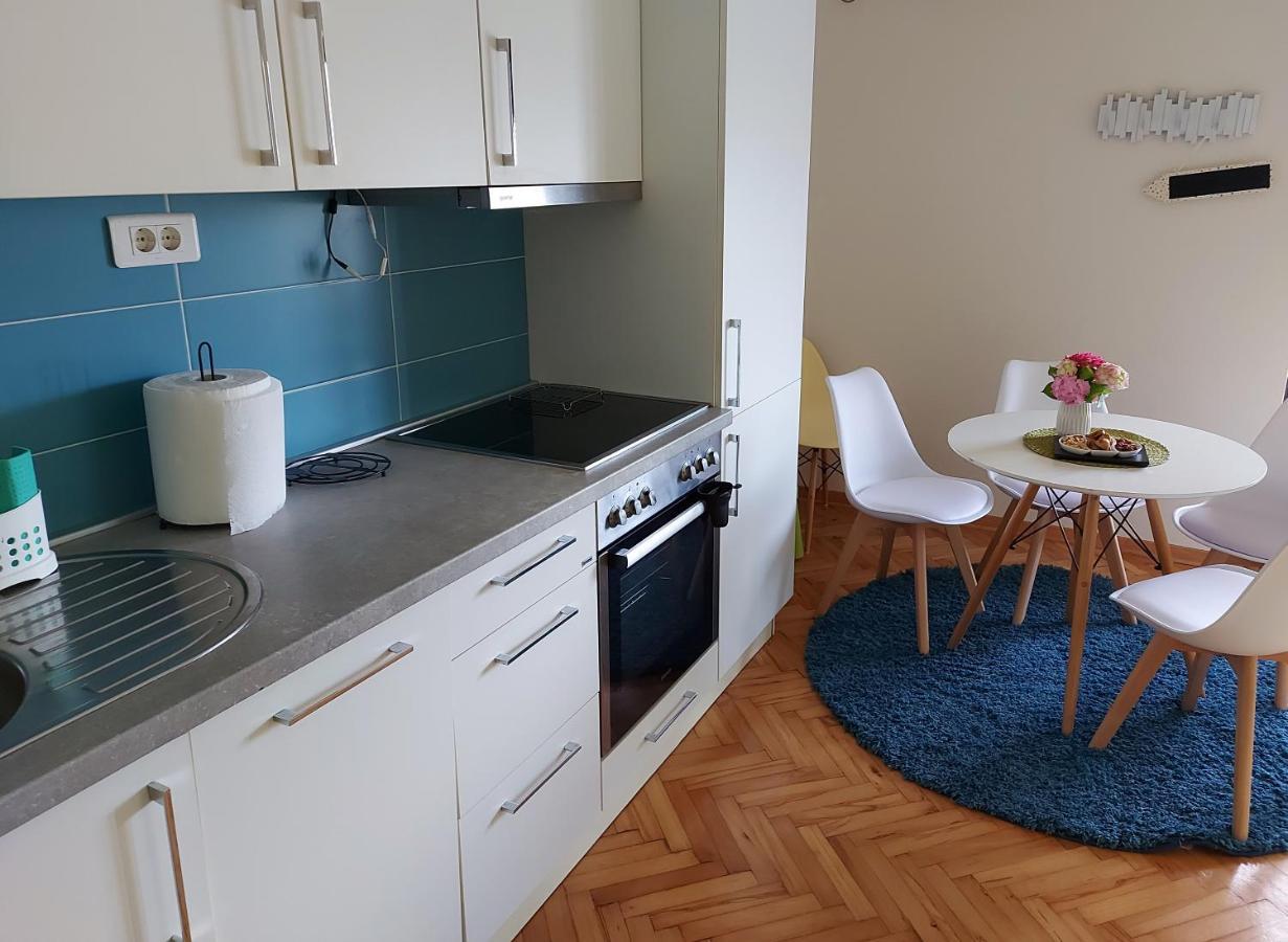 Apartments Iva Тиват Екстер'єр фото